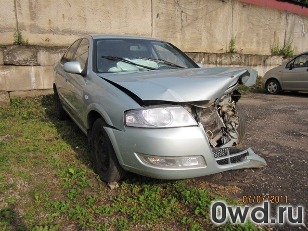 Битый автомобиль Nissan Almera Classic