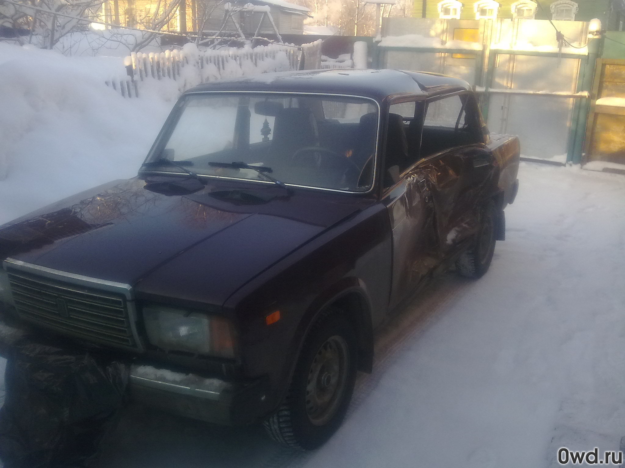 Битый автомобиль LADA (ВАЗ) 2107 (2007) в Великом Новгороде